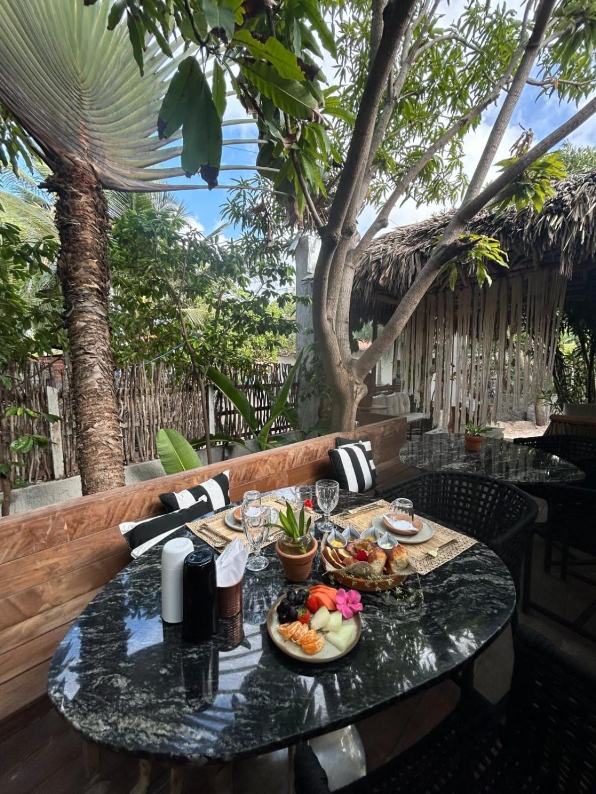 Villa Pantai Boutique Hotel Atins Eksteriør bilde