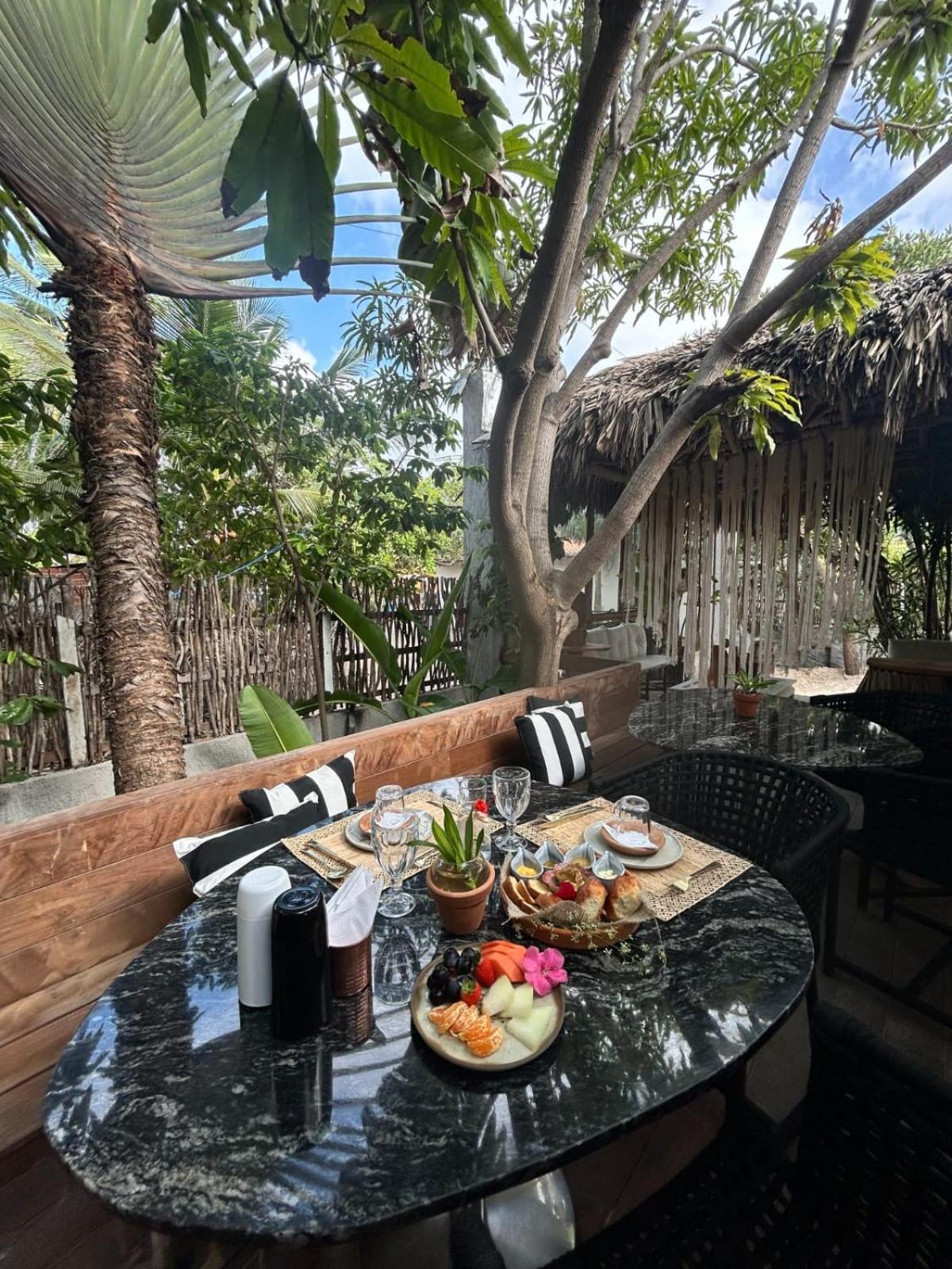 Villa Pantai Boutique Hotel Atins Eksteriør bilde